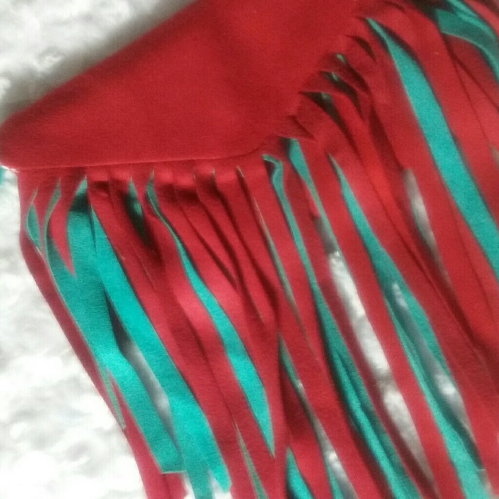 Custom made wristlet